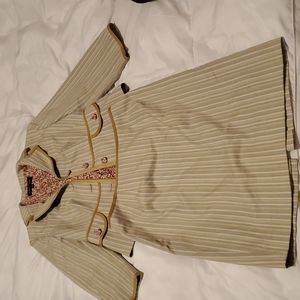 Isabel & Nina, Size 4 Skirt Suit Sage Green